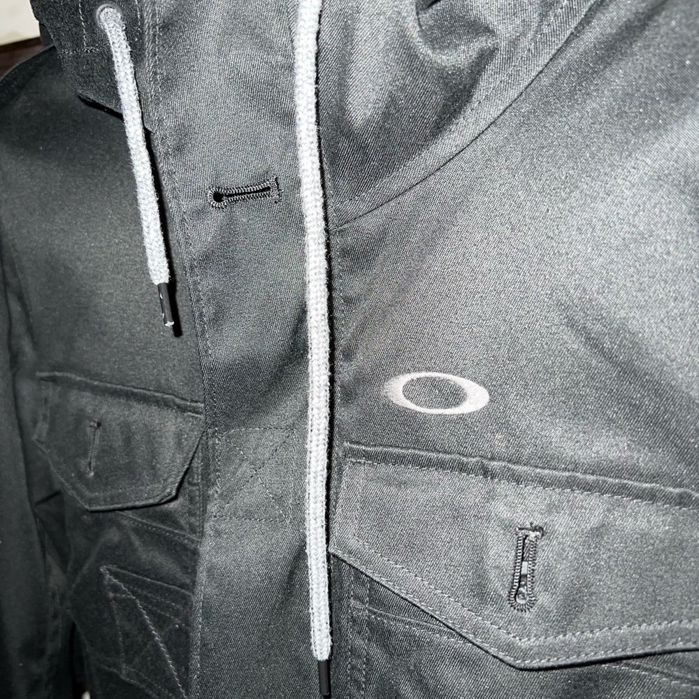 Oakley Jacket - Picture 4 of 4